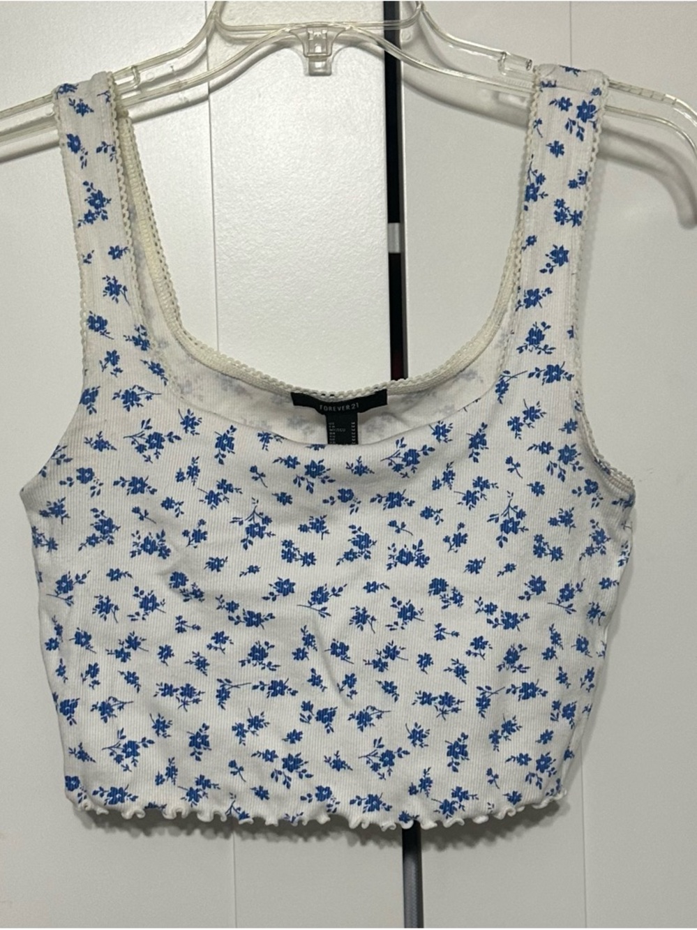 Forever 21 White Ribbed Crop Top with Blue Floral Print